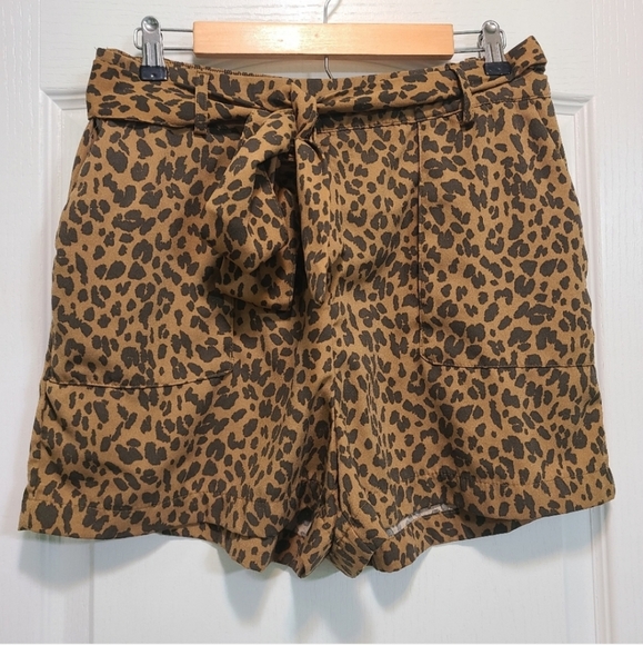 Animal print shorts-Large - Picture 5 of 5